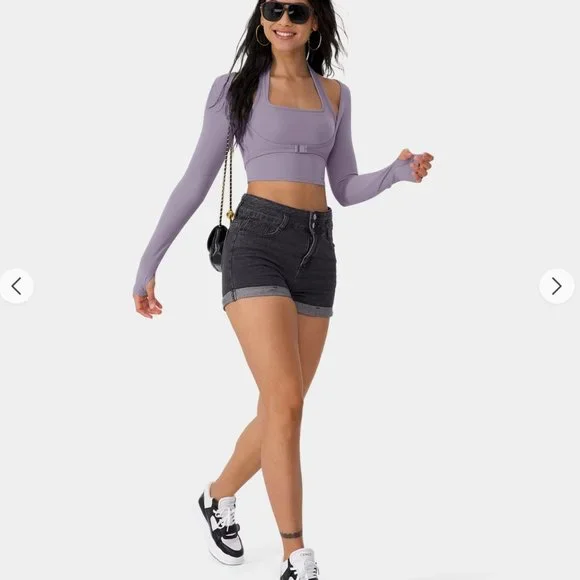 NWT:  Cloudful™ Halter Thumb Hole Long Sleeve Cropped 2-in-1 Sports Top (#46) - Picture 7 of 8